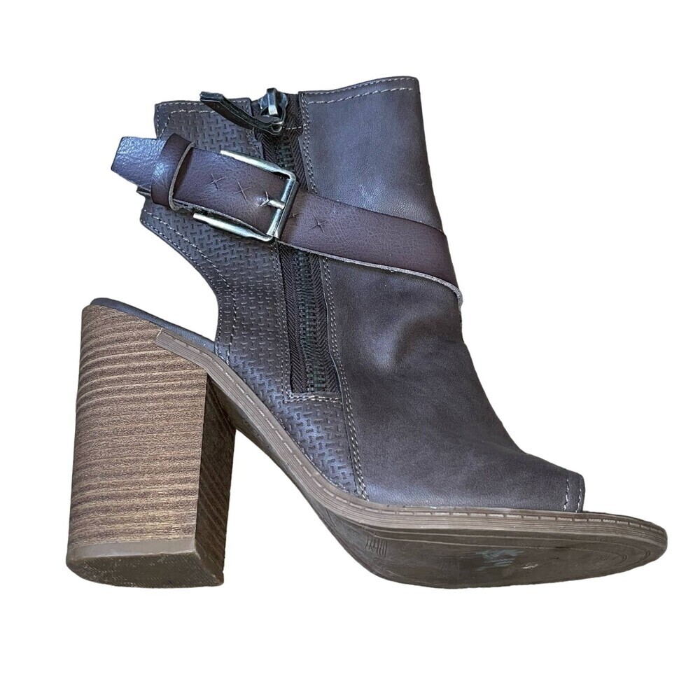 DV Open Toe Sandal zipper & buckle Gray Dolce Vita Teisha Gray Buckle Peep Toe